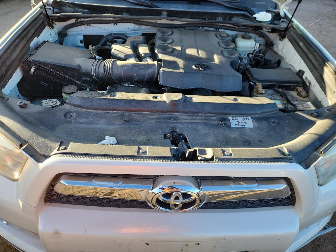 TOYOTA 4RUNNER SR5