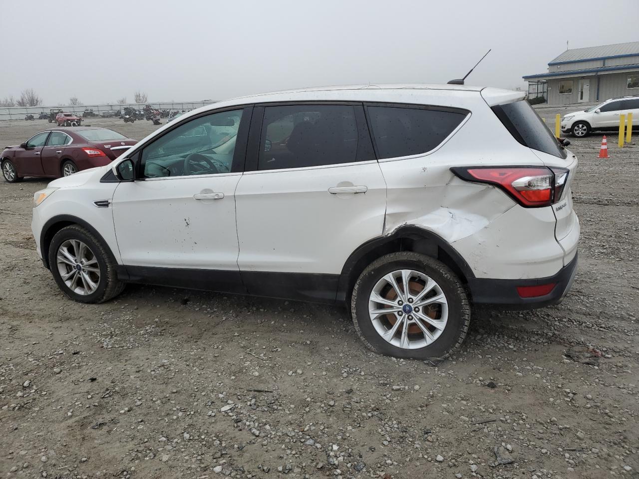 FORD ESCAPE SE