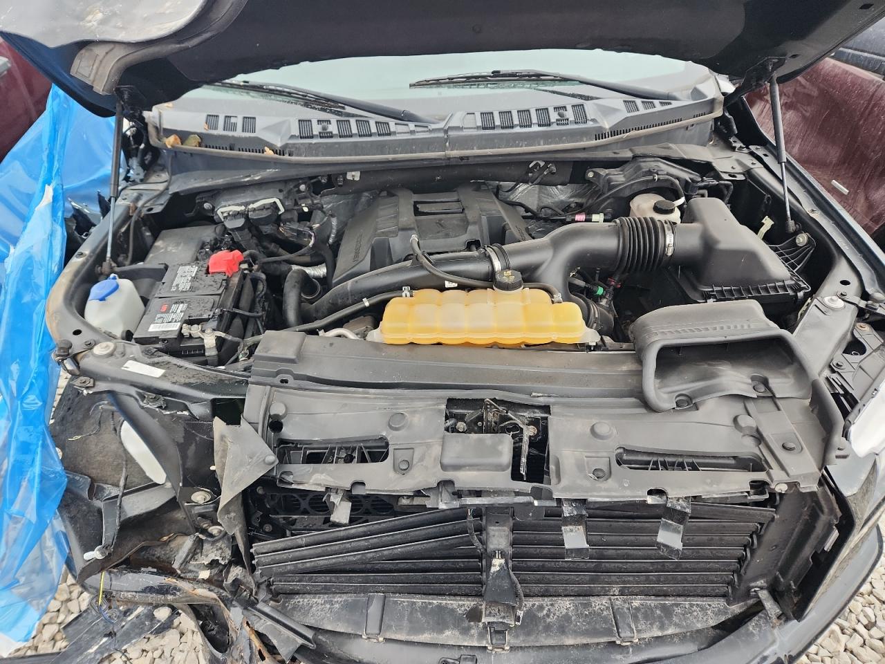 FORD F-150 SUPER CAB