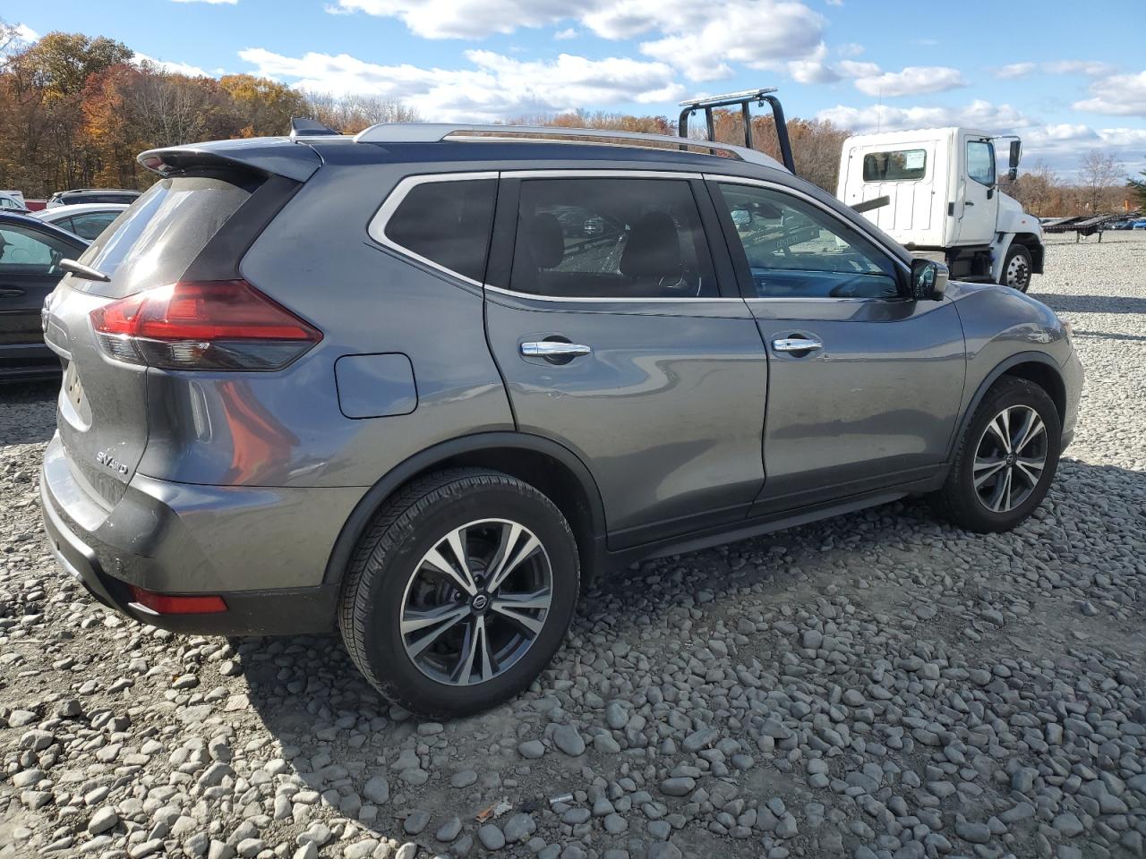 NISSAN ROGUE S