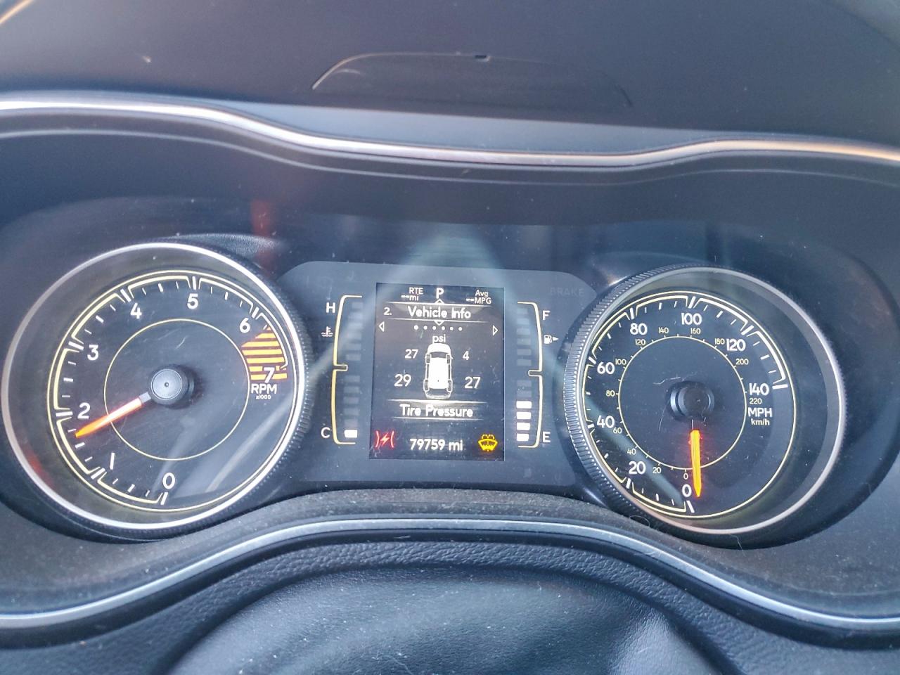 JEEP GRAND CHEROKEE LATITUDE