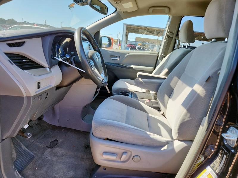 2018 TOYOTA SIENNA LE 5TDKZ3DC5JS903098