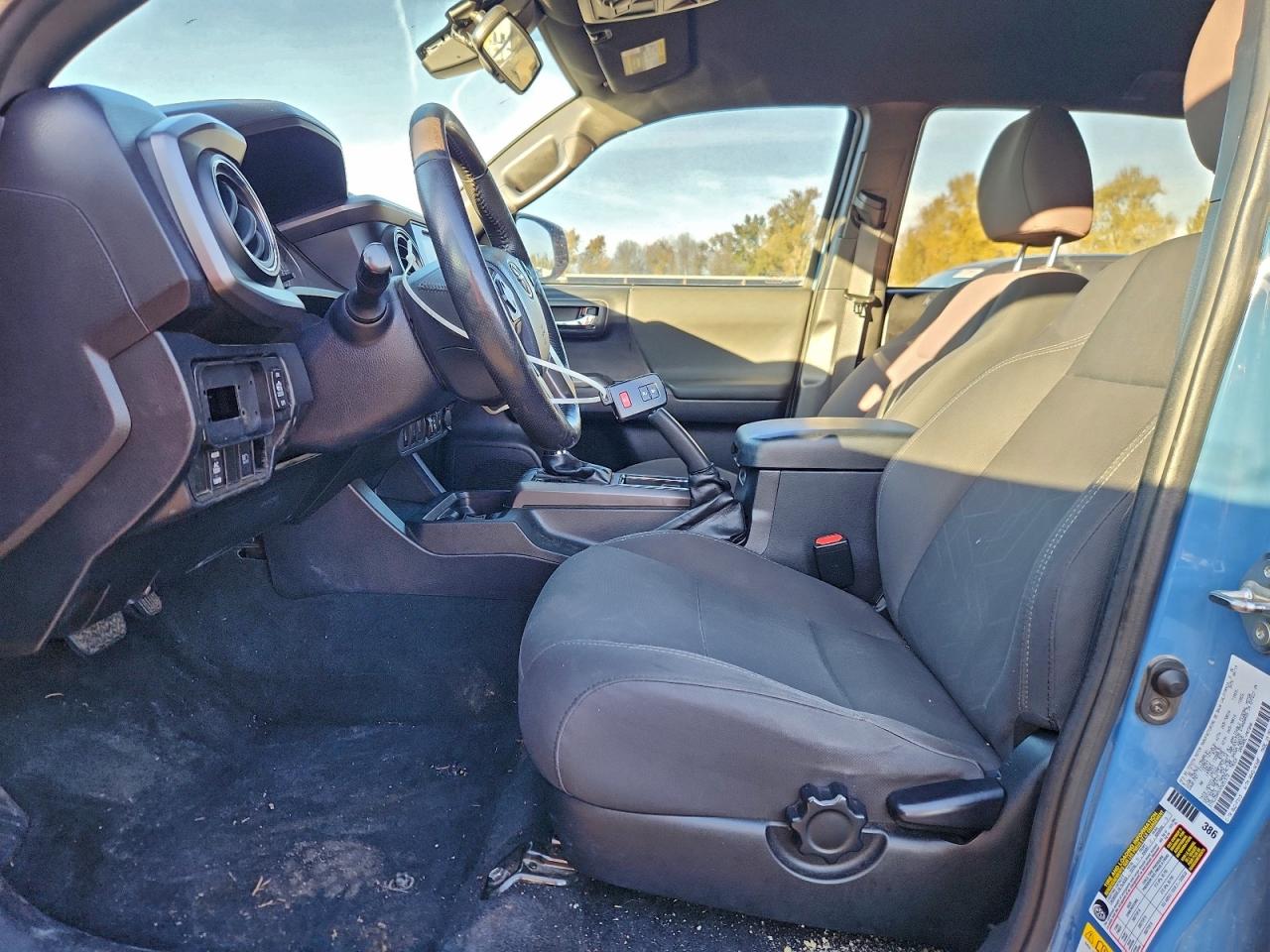 TOYOTA TACOMA DOUBLE CAB