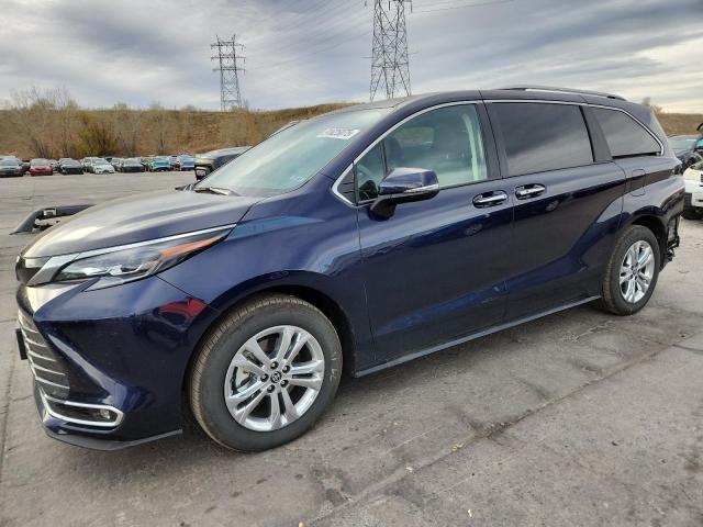 Global Auto Auctions: 2024 TOYOTA SIENNA LIM