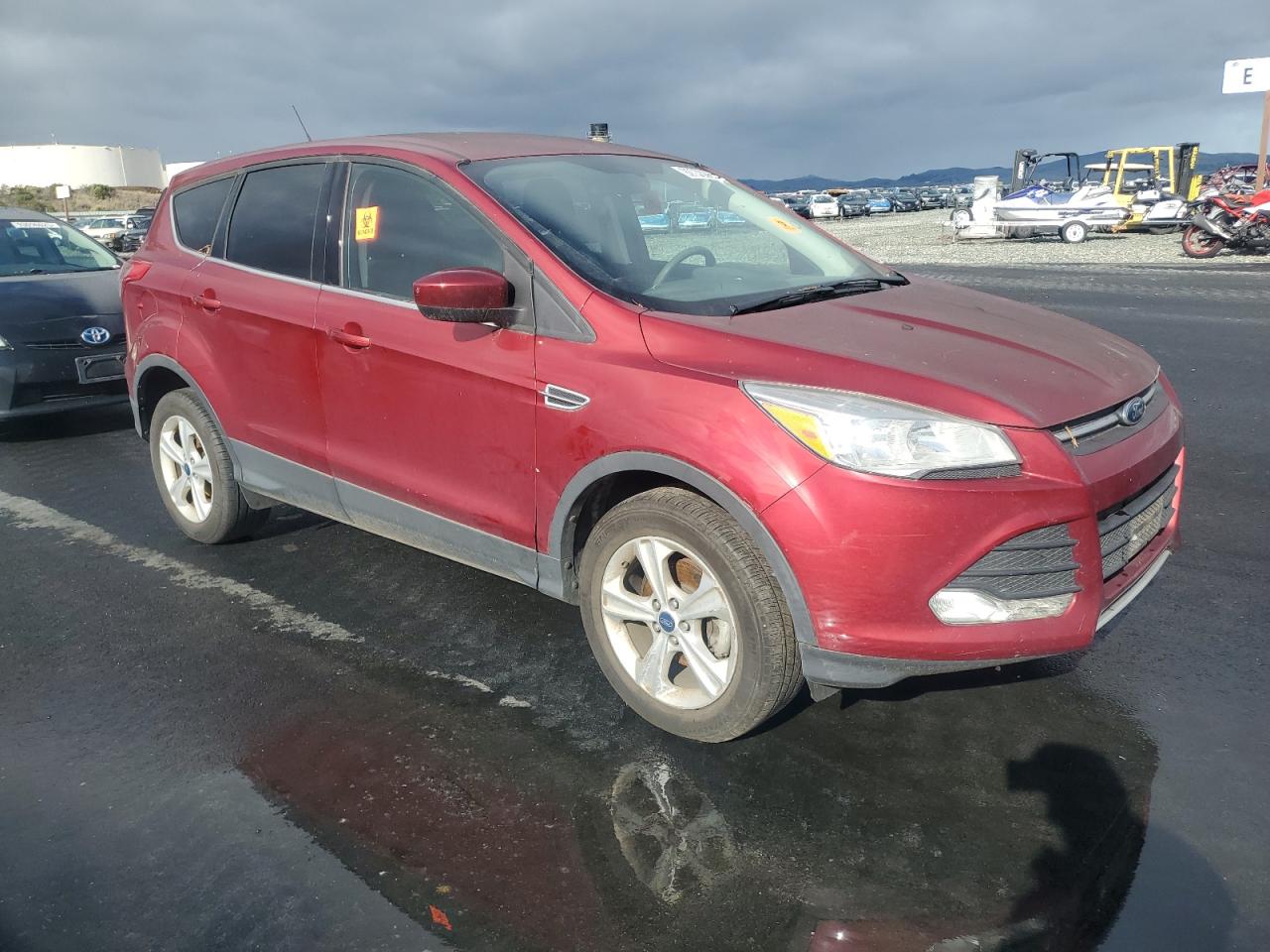 FORD ESCAPE SE