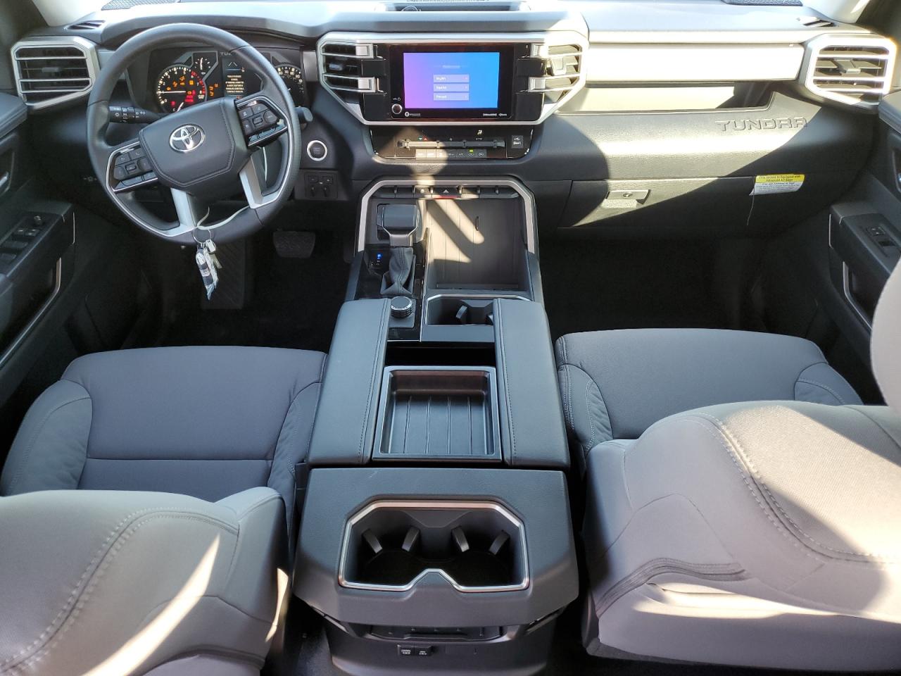 TOYOTA TUNDRA CREWMAX SR