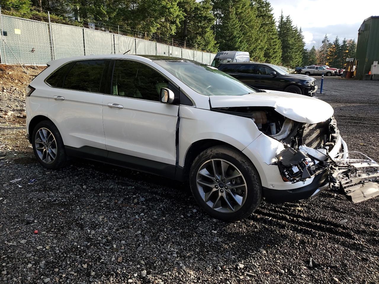 FORD EDGE TITANIUM