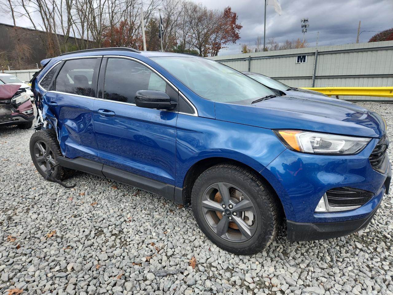 FORD EDGE SEL