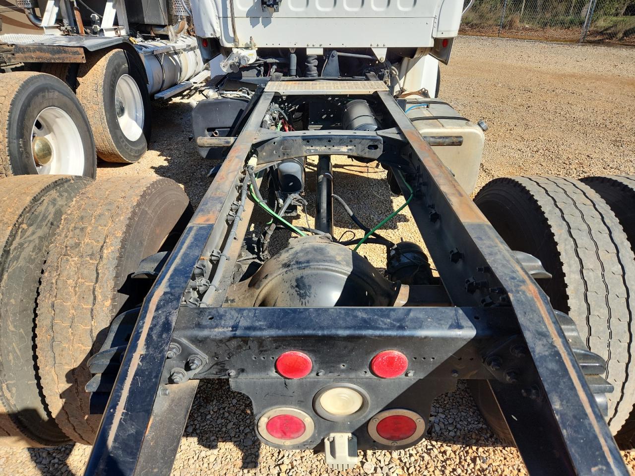 Lot #3290231206 2012 FRTH M2