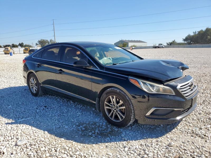 2016 HYUNDAI SONATA SE 5NPE24AF5GH412454
