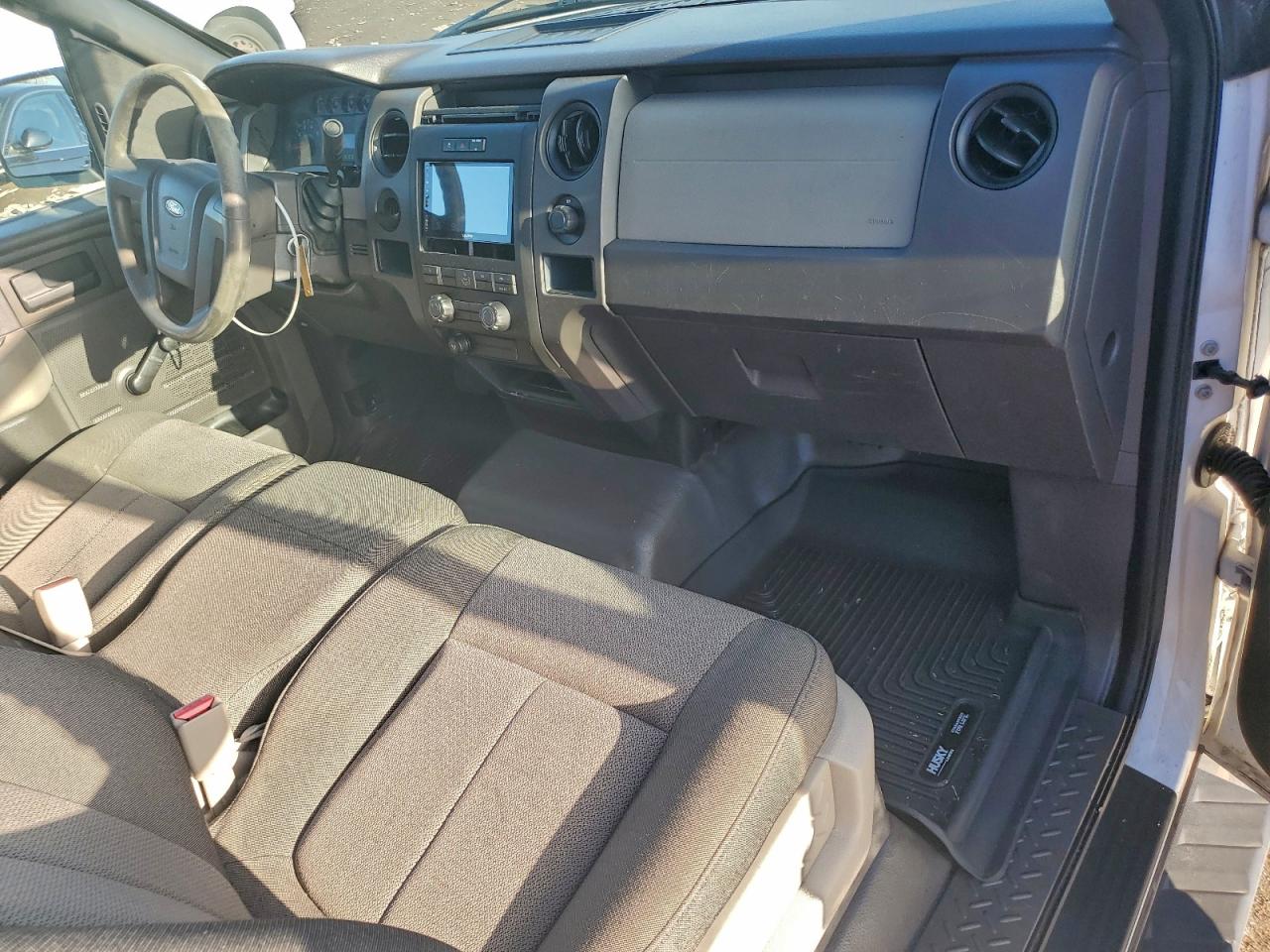 FORD F-150 SUPER CAB