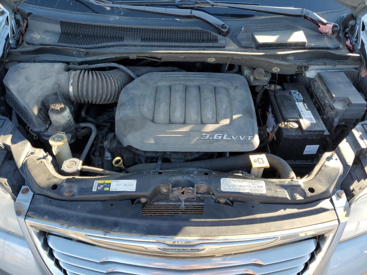 CHRYSLER TOWN & COUNTRY TOURING