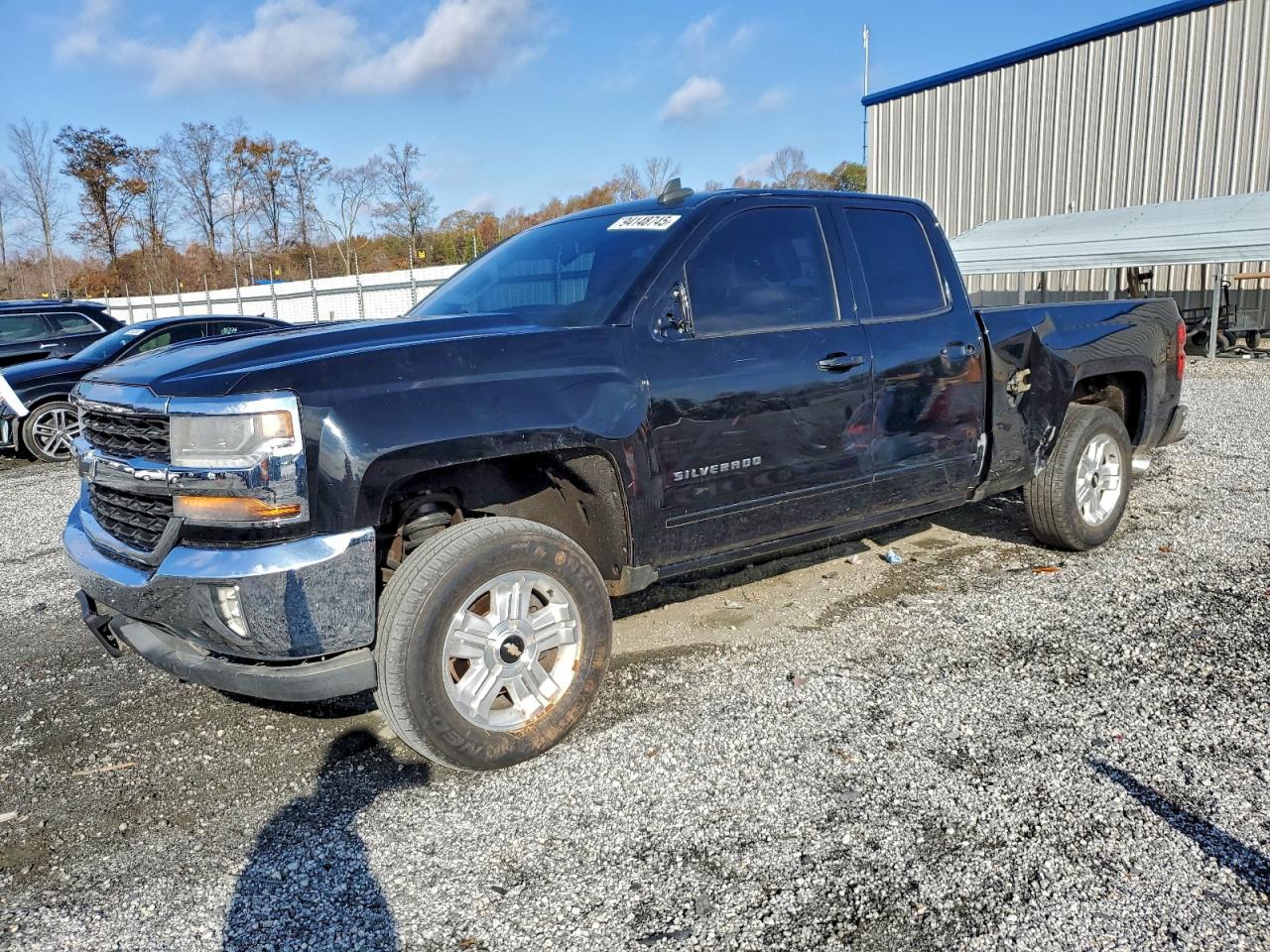 CHEVROLET SILVERADO C1500 LT