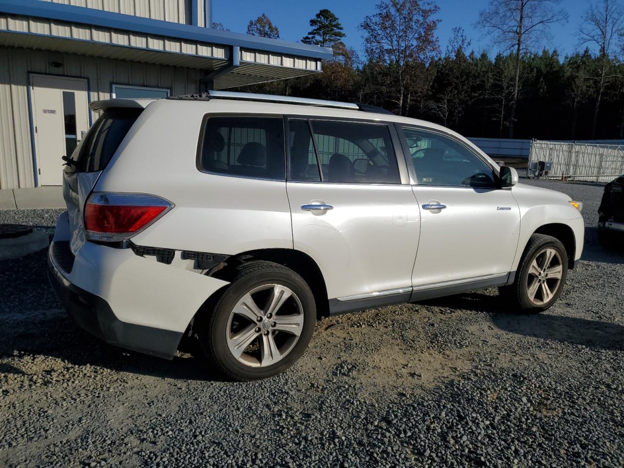 TOYOTA HIGHLANDER LIMITED