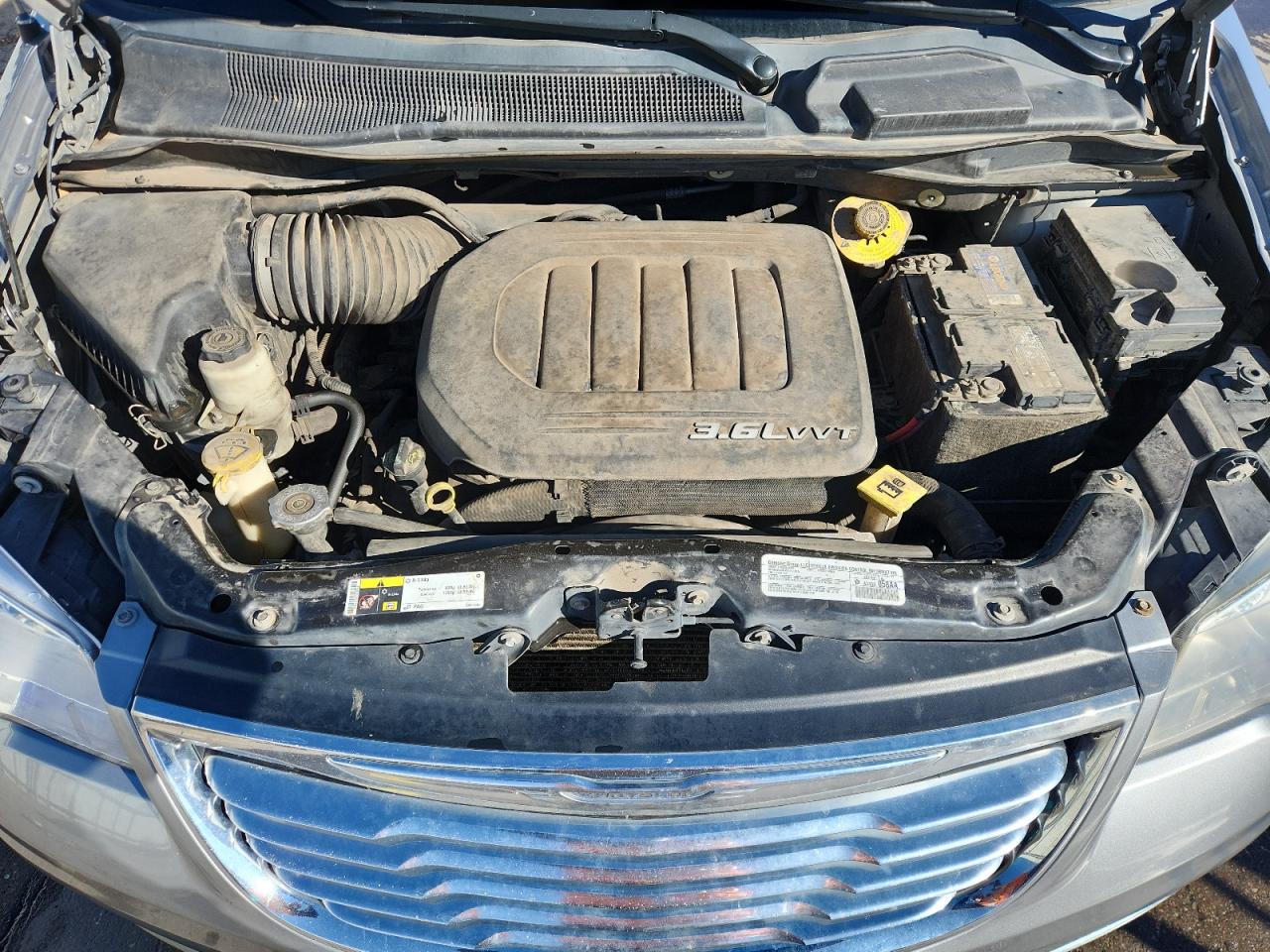 CHRYSLER TOWN & COUNTRY TOURING