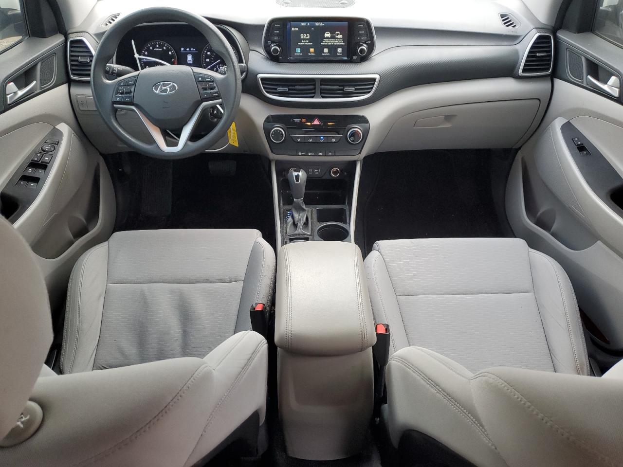 HYUNDAI TUCSON SE