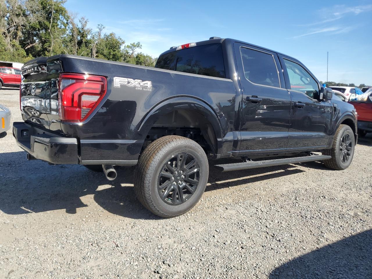 FORD F-150 PLATINUM