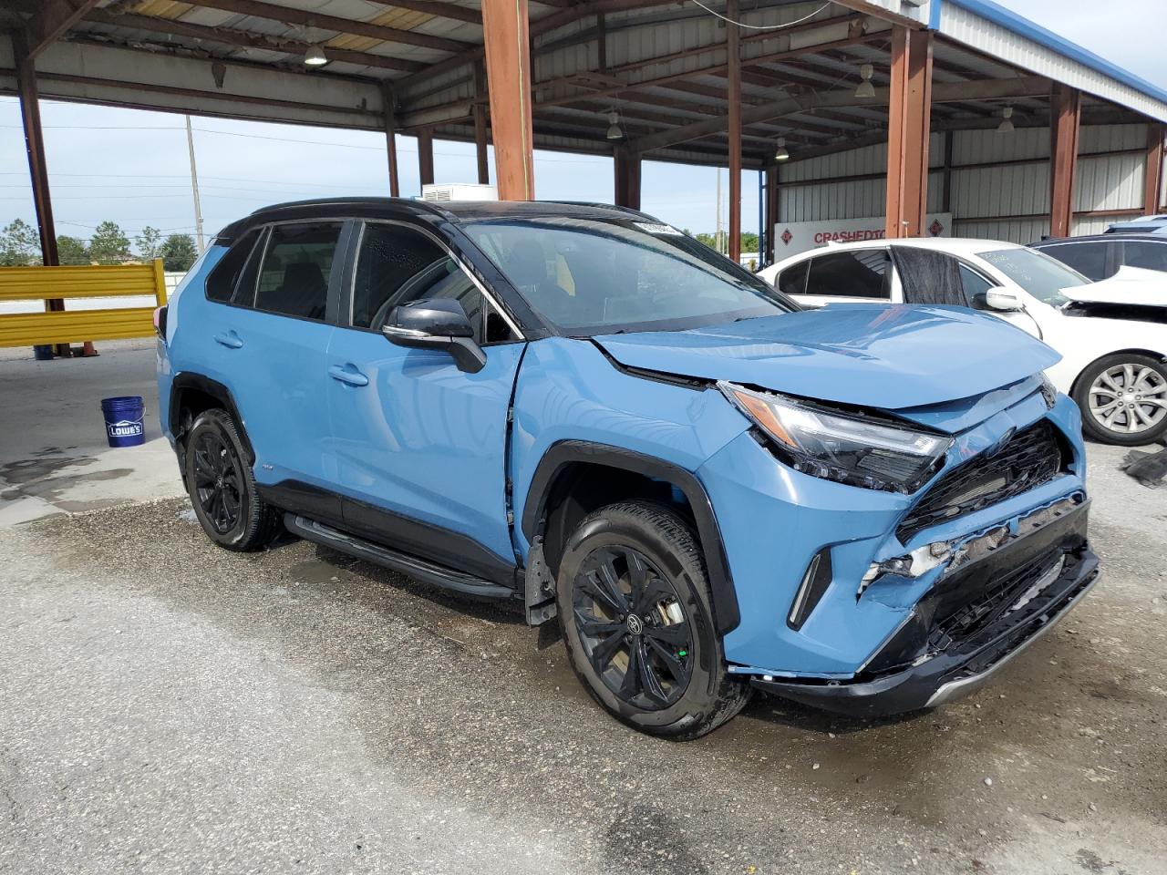 TOYOTA RAV4 XSE