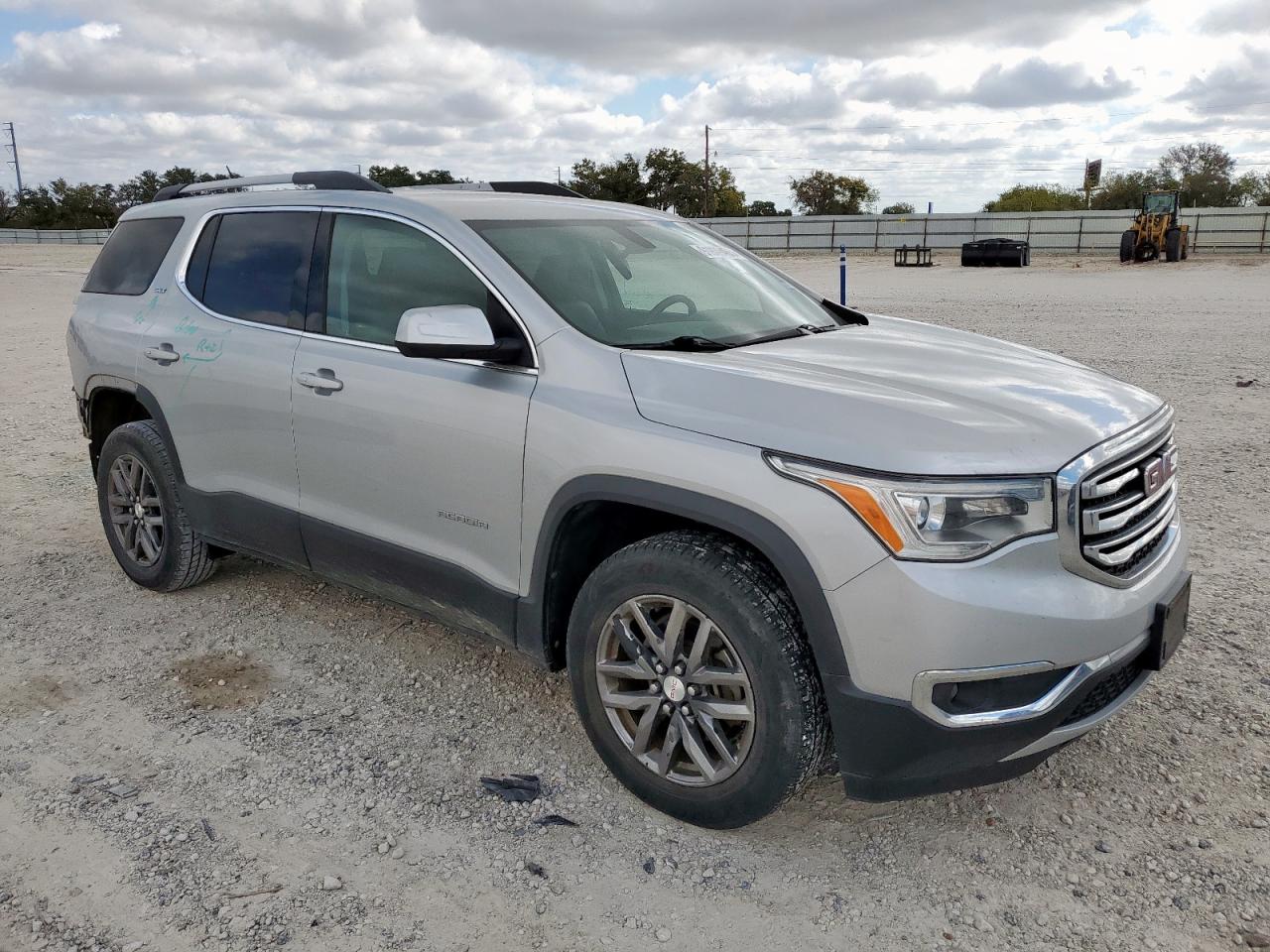 GMC ACADIA SLT-1