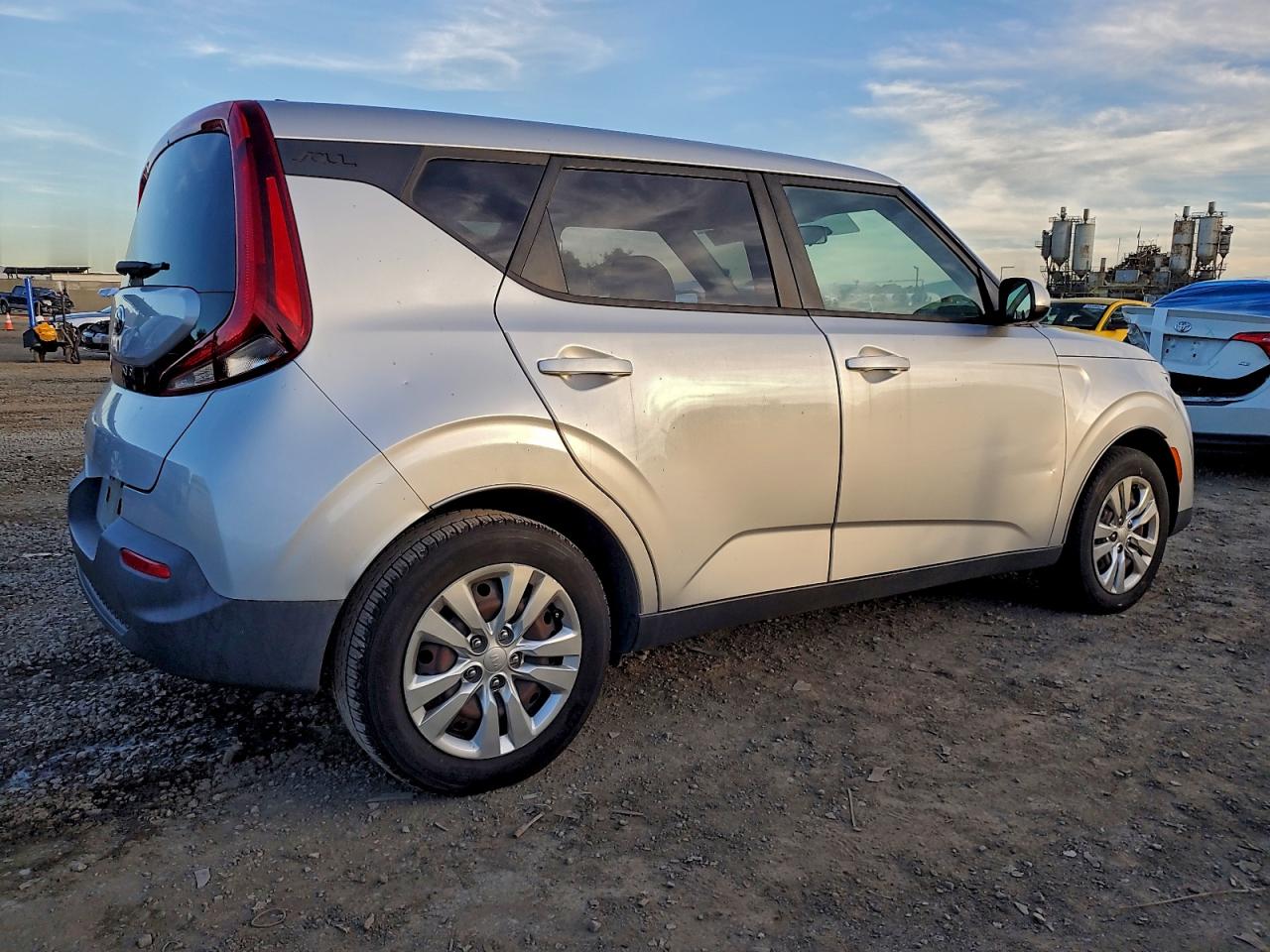 KIA SOUL LX