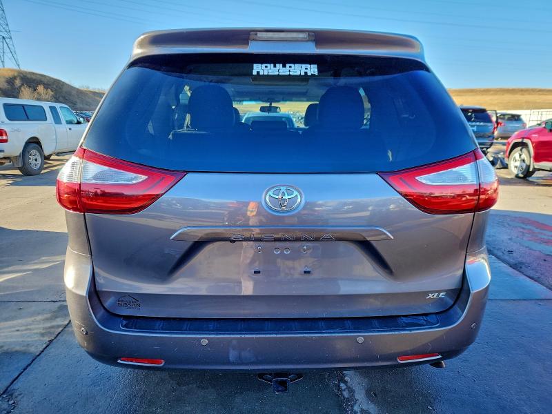 2015 TOYOTA SIENNA XLE #3304309998