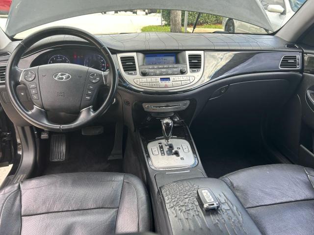 2013 HYUNDAI GENESIS 3. - KMHGC4DDXDU251483