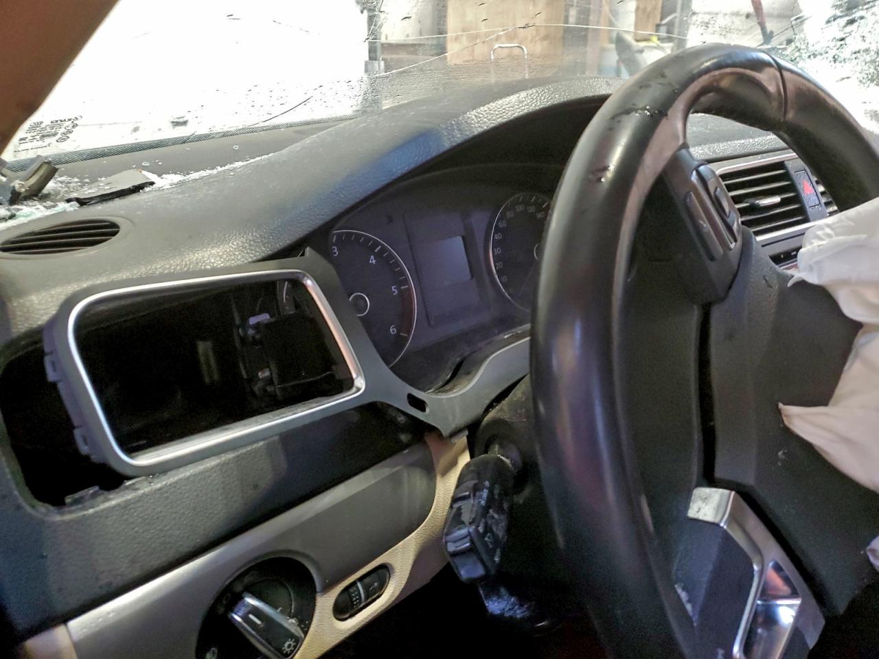 VOLKSWAGEN JETTA TDI