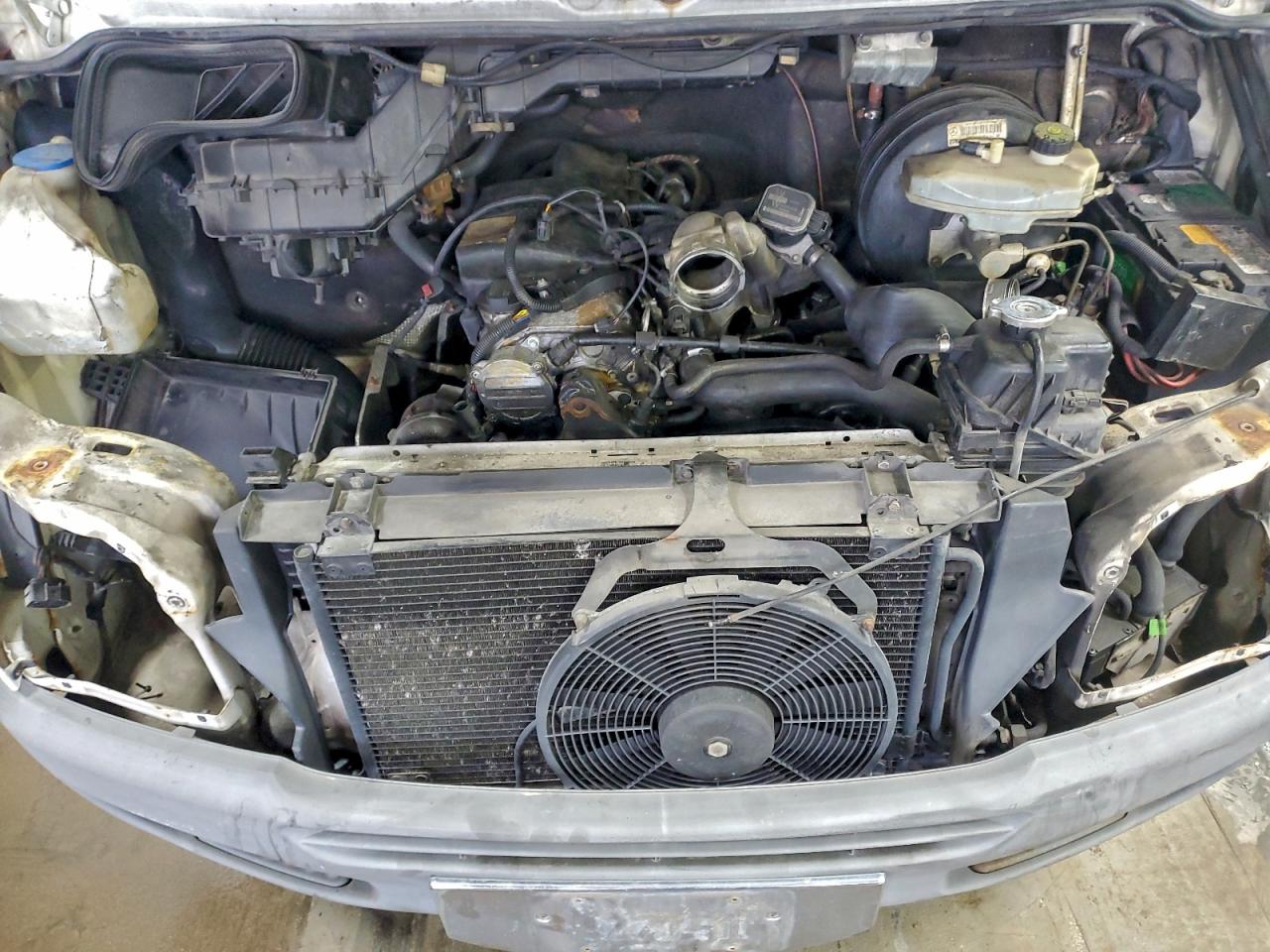 Lot #3298195070 2005 DODGE SPRINTER 2500