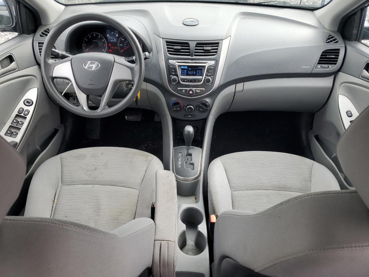 HYUNDAI ACCENT SE