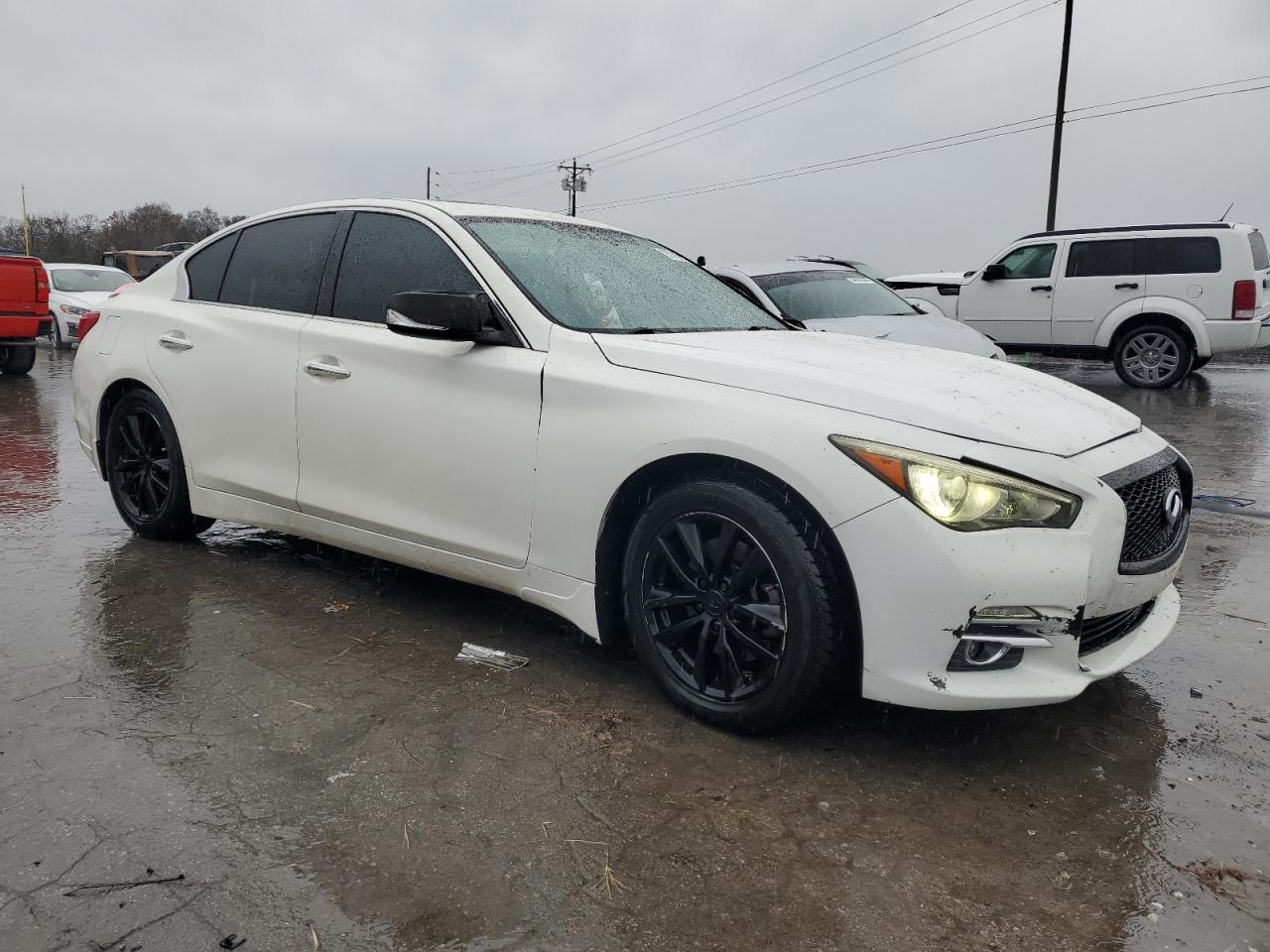 INFINITI Q50 BASE