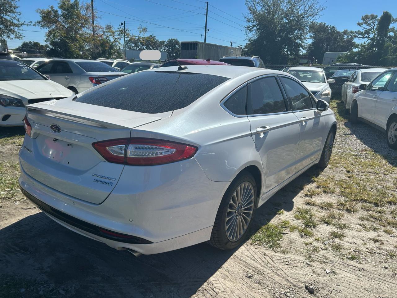 FORD FUSION TITANIUM HEV