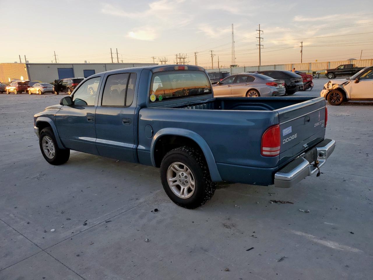 Lot #3305681774 2003 DODGE DAKOTA QUA