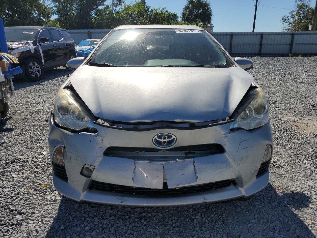 TOYOTA PRIUS C