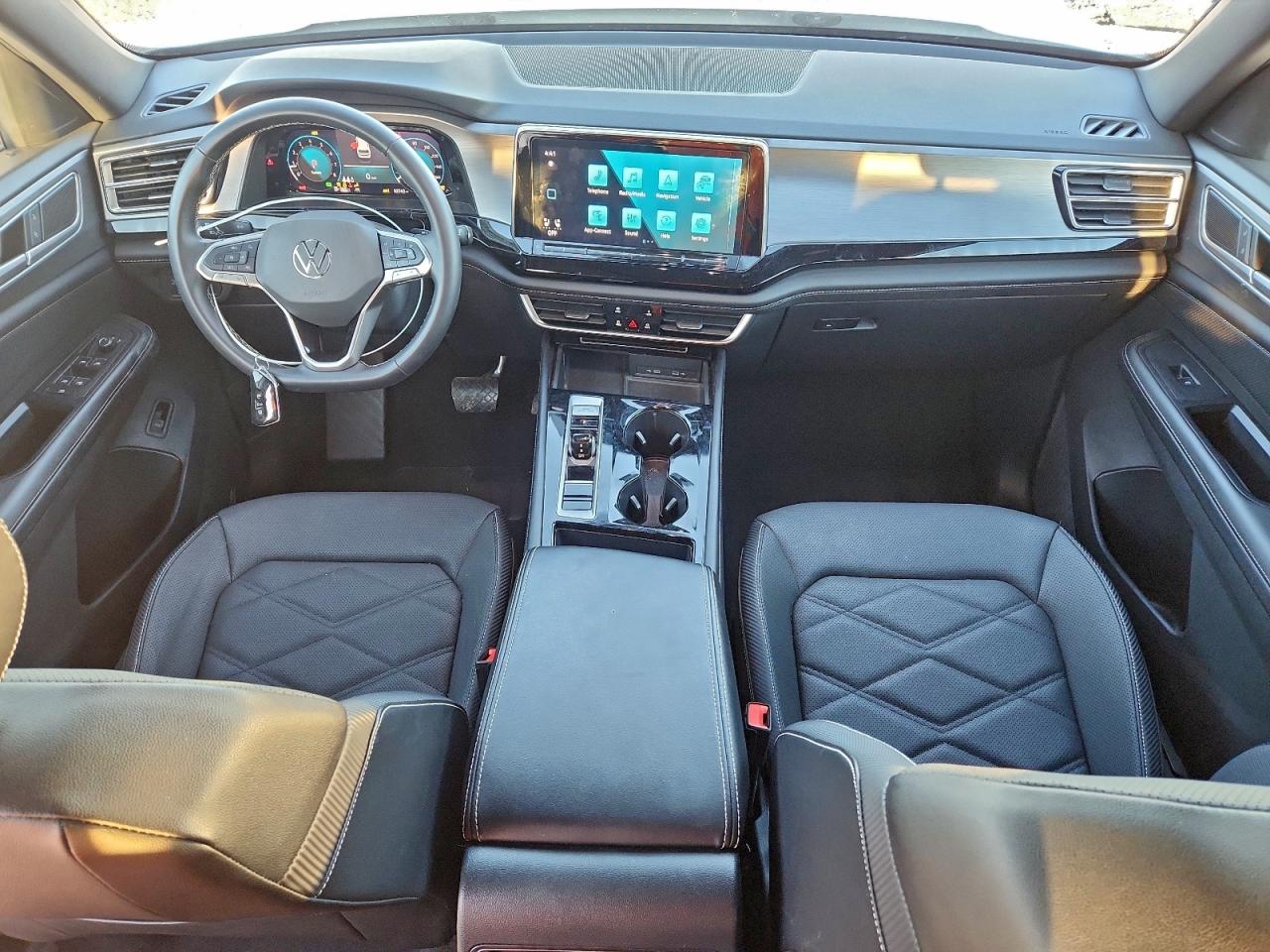 VOLKSWAGEN ATLAS CROSS SPORT SE