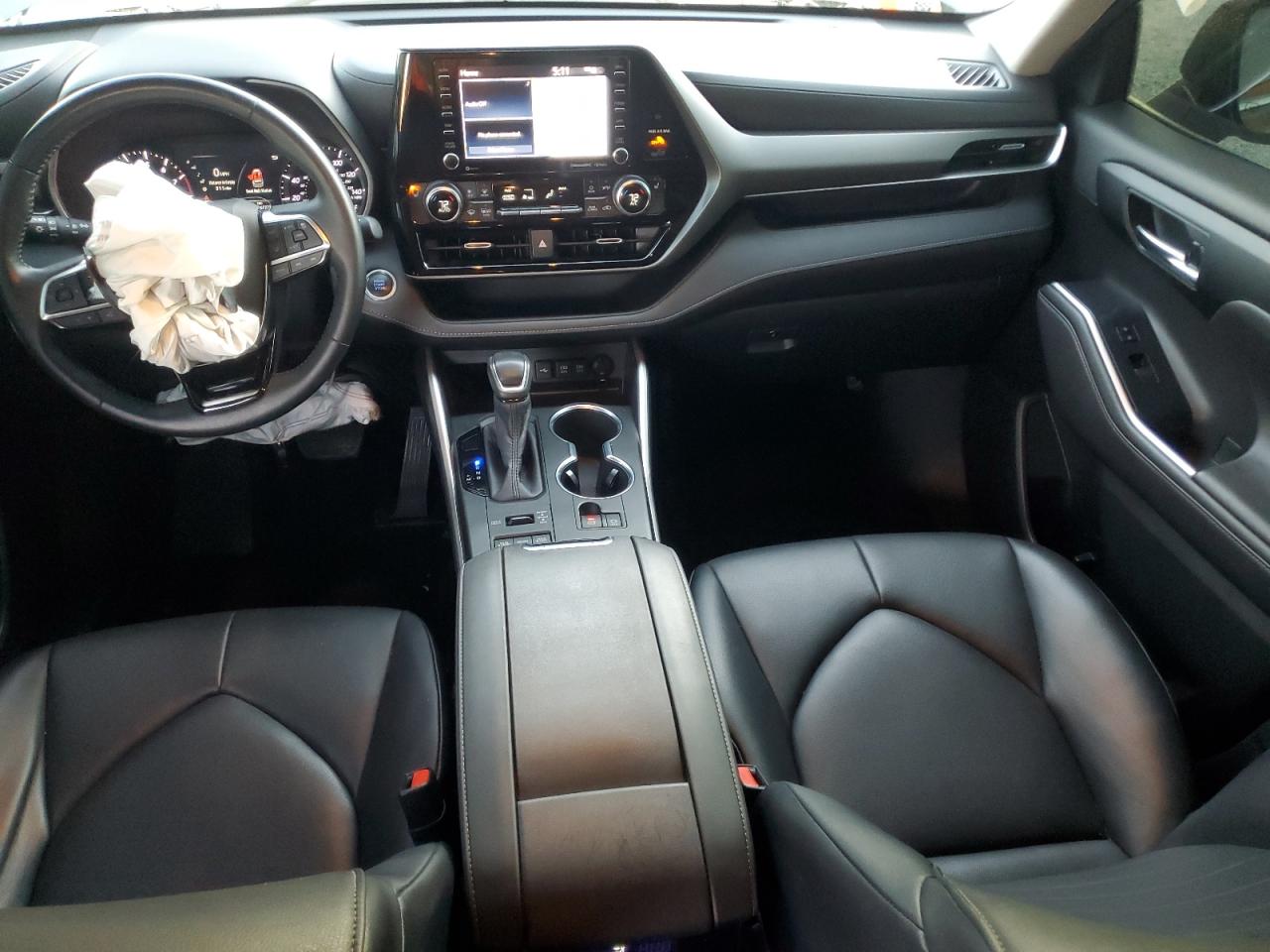 TOYOTA HIGHLANDER XLE