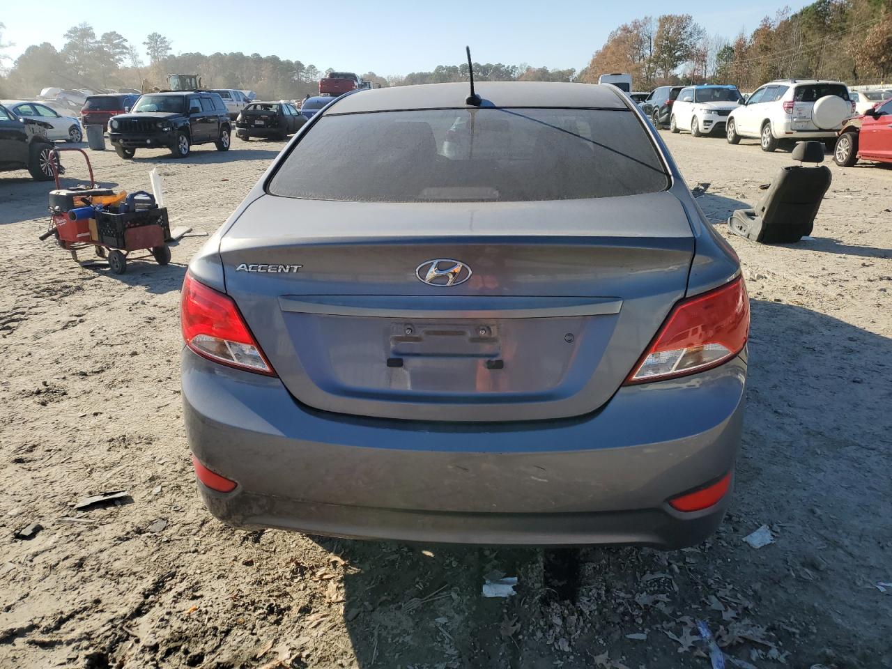 HYUNDAI ACCENT SE