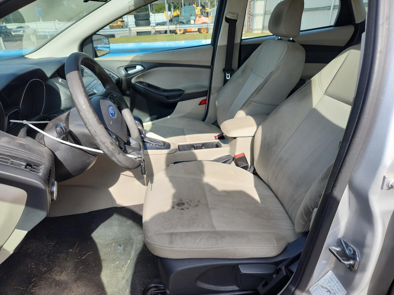 Lot #3308243153 2018 FORD FOCUS SE