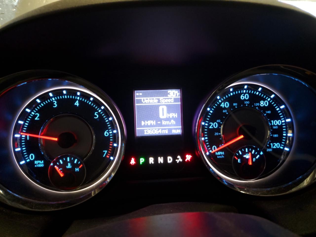 CHRYSLER TOWN & COUNTRY TOURING