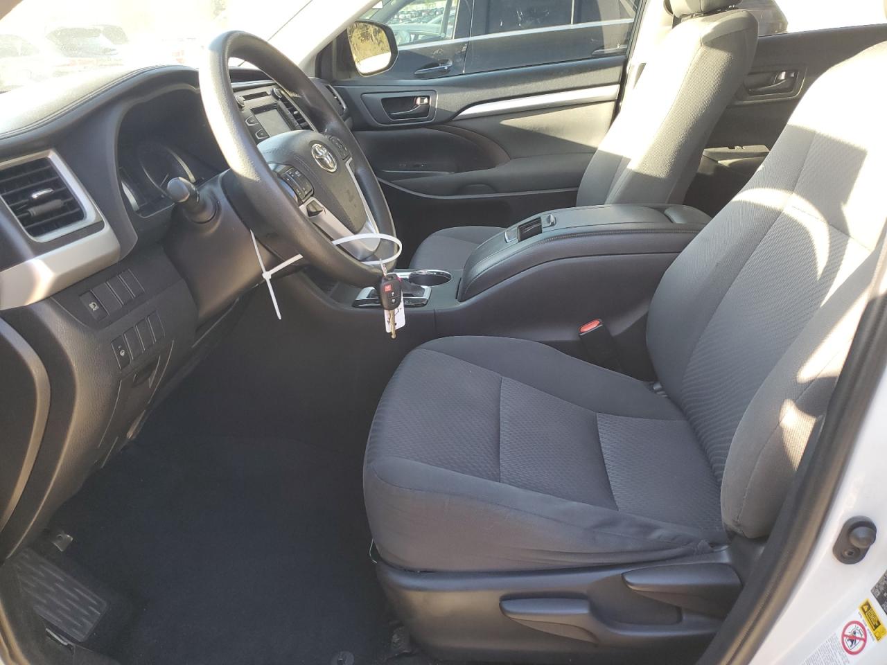 TOYOTA HIGHLANDER LE