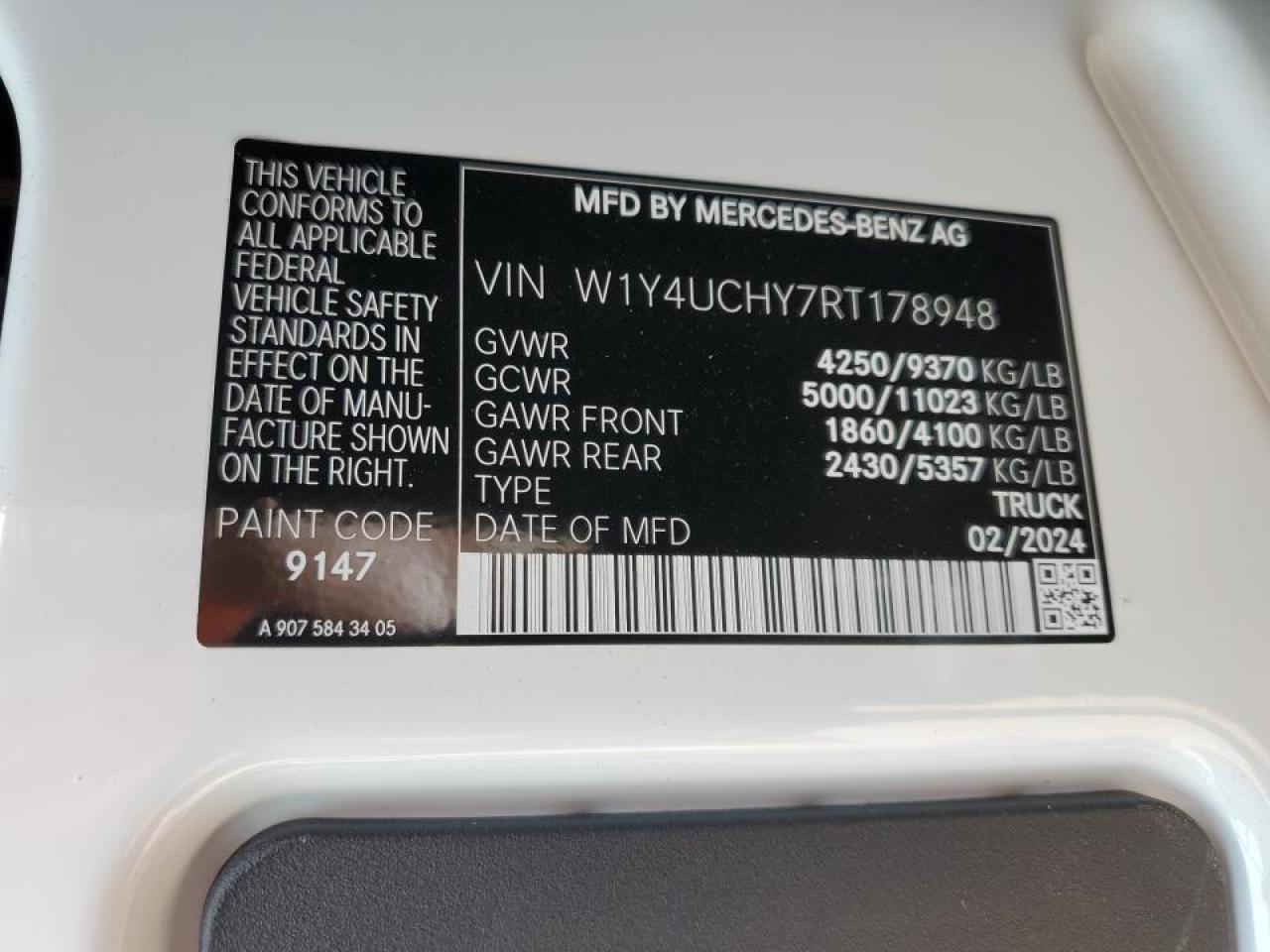 MERCEDES-BENZ SPRINTER 2500