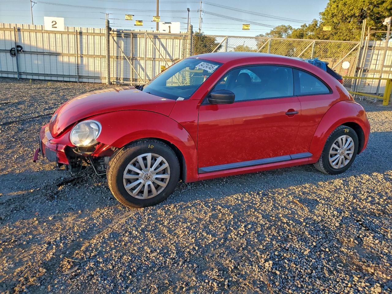VOLKSWAGEN BEETLE