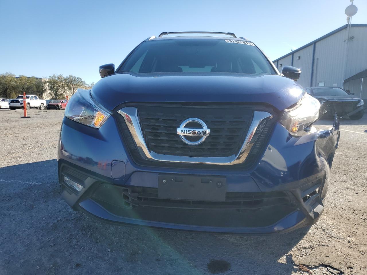 NISSAN KICKS S