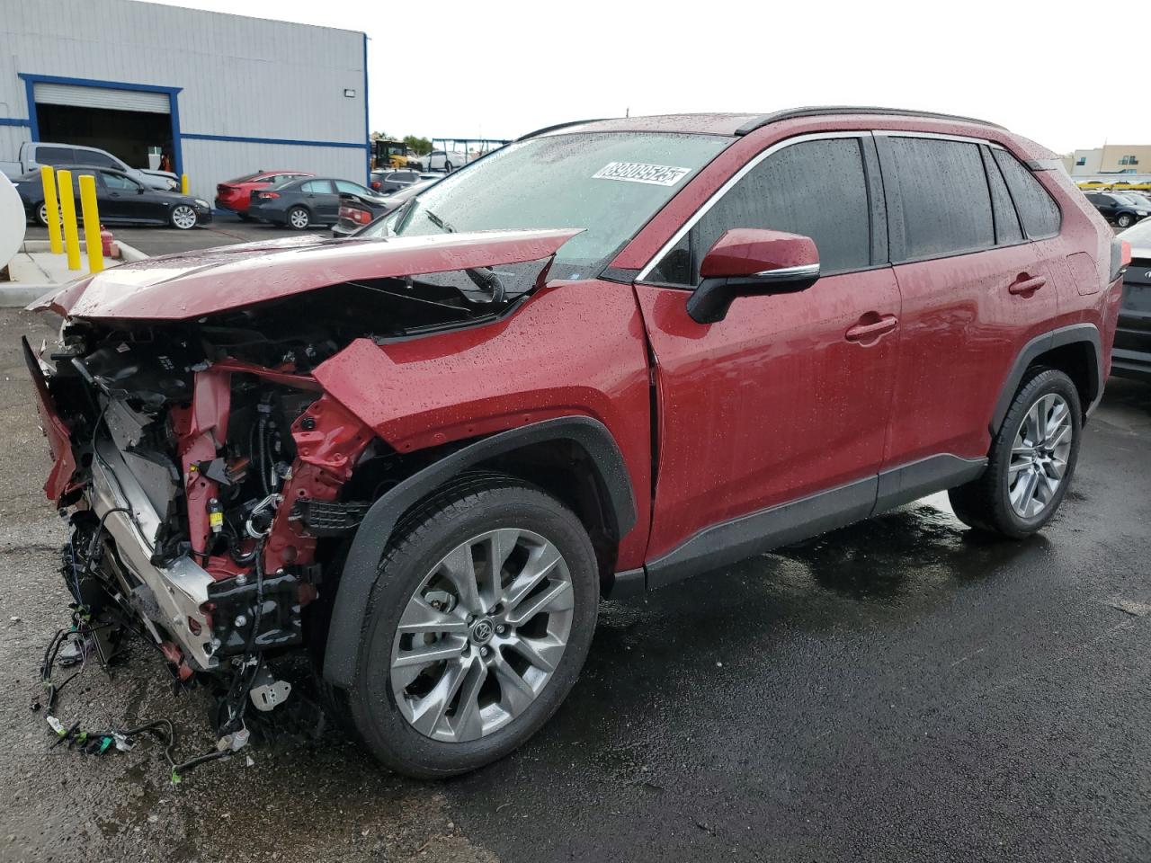 TOYOTA RAV4 XLE PREMIUM