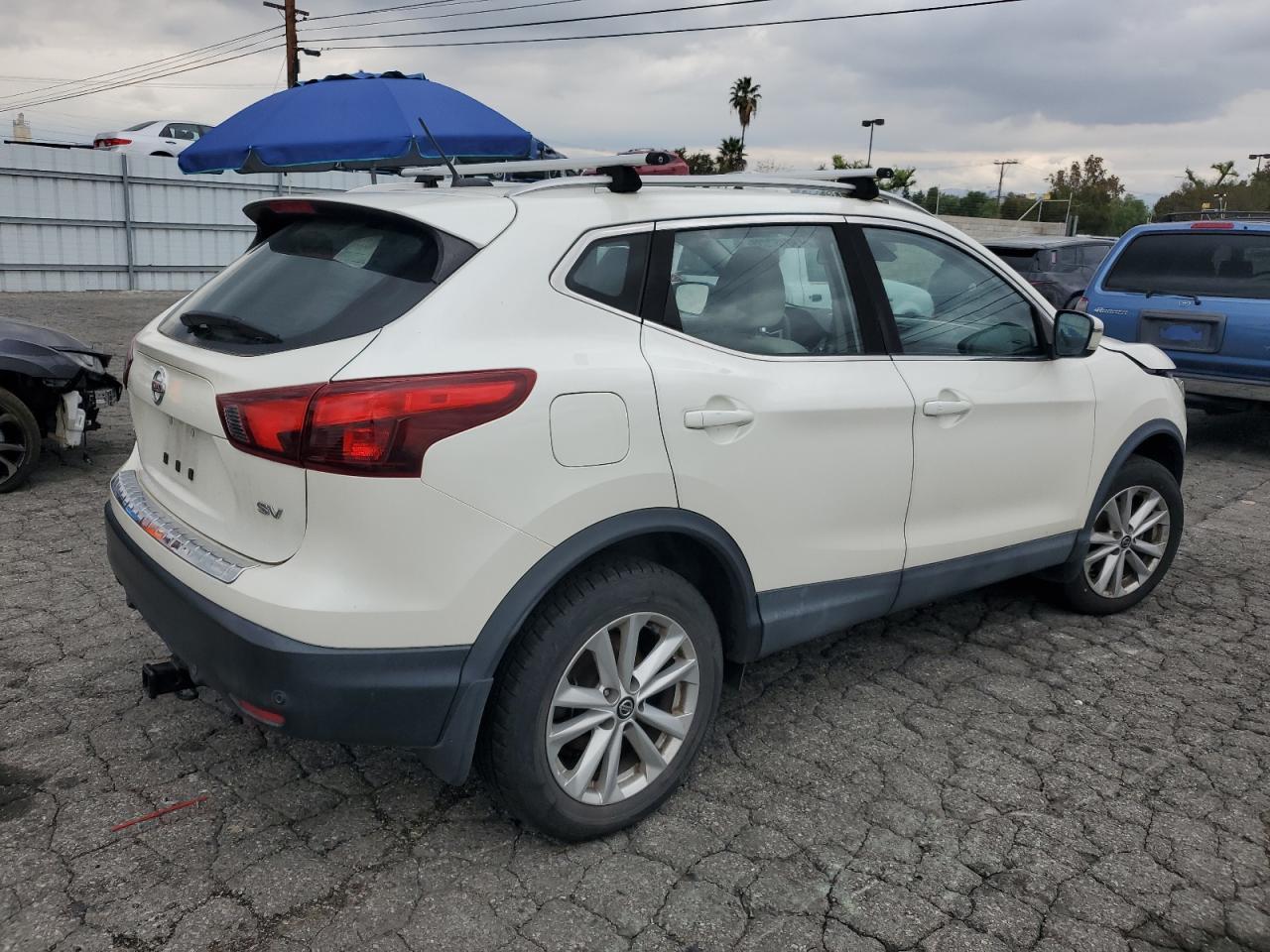 NISSAN ROGUE SPORT S