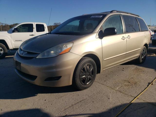 Global Auto Auctions: 2009 TOYOTA SIENNA CE
