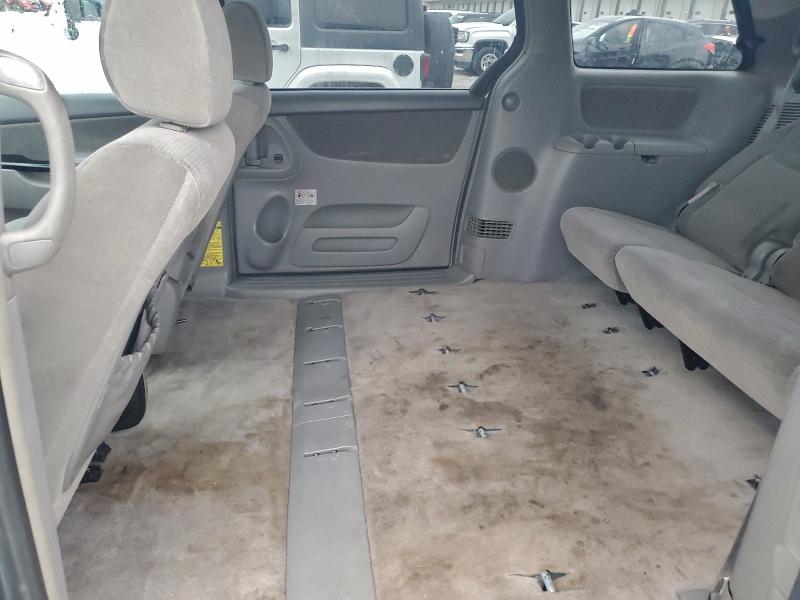 2005 TOYOTA SIENNA LE #3296818950