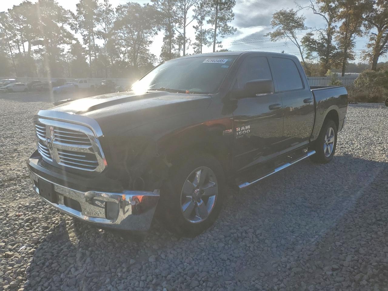 RAM 1500 SLT
