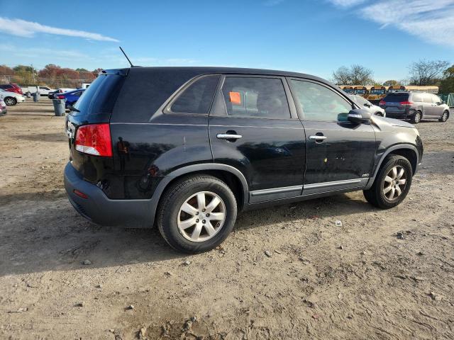 2013 KIA SORENTO LX - 5XYKTCA63DG372436