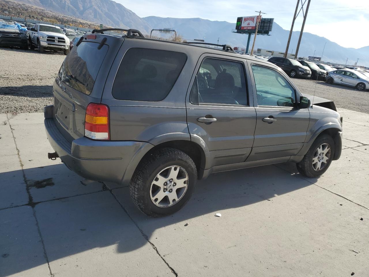 Lot #3285011936 2004 FORD ESCAPE LIM
