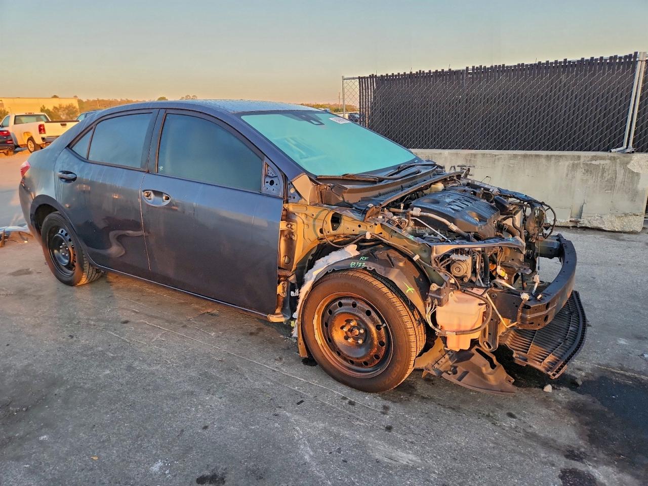 Lot #3309527582 2018 TOYOTA COROLLA L